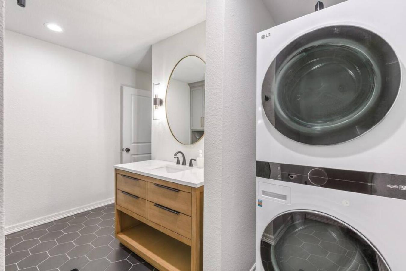 Trendy In Tulsa Villa Екстериор снимка