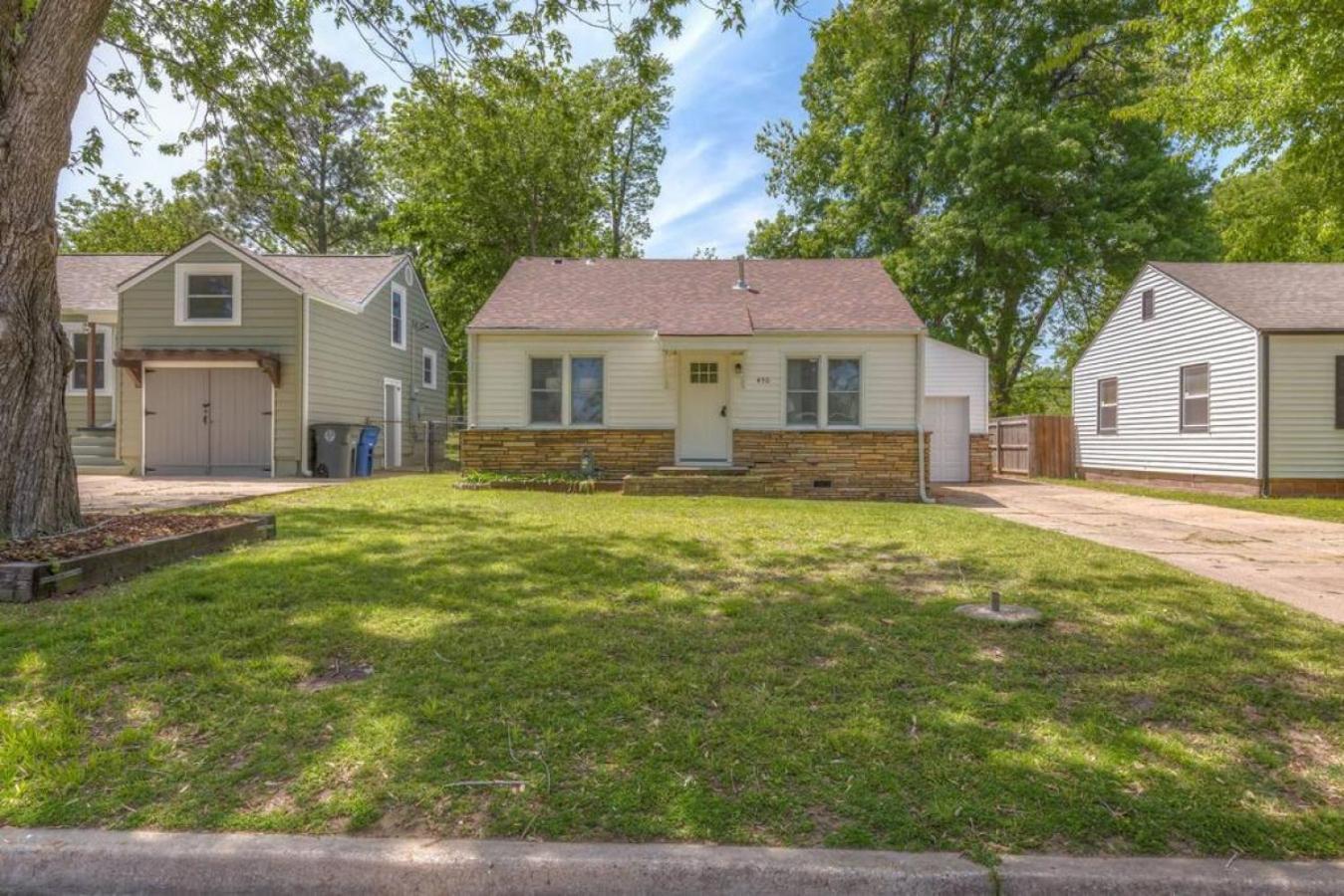 Trendy In Tulsa Villa Екстериор снимка